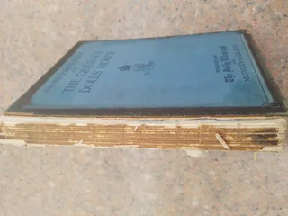 1924 Original Book of Queens Dolls House