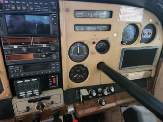 Cessna 182 RG
