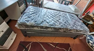 Pull out single bed