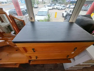 Chest of draws