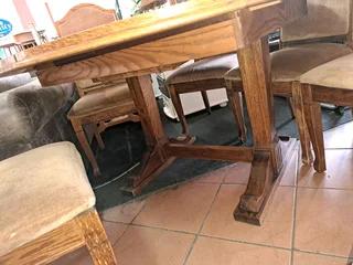 Oak Dining table