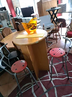 Bar table