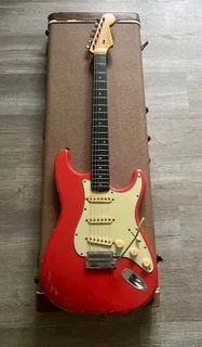 Cash for old Fender and Gibson guitars