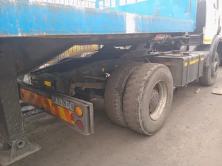 Mercedes Powerliner 1735