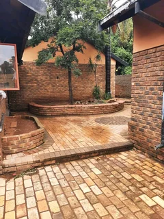 Room to rent in Clayville East. Olifantsfontein