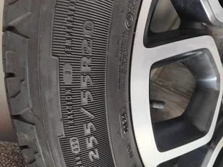 Ford Bakkie Tyre and Rim Set