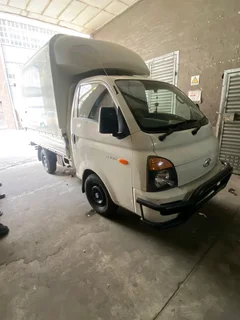 Hyundai H100