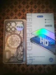 Screen protectors and pouch