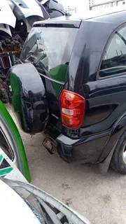 Stripping for Spares Toyota RAV-4 SUV