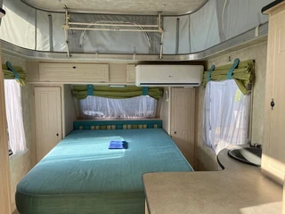 JURGENS SWING CARAVAN