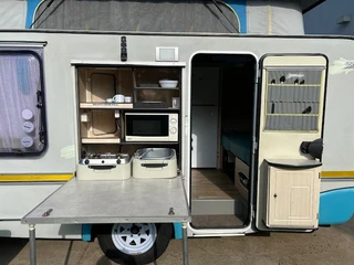 JURGENS SWING CARAVAN