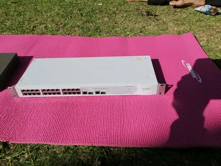 D-Link 26 PORT 3COM Baseline Switch 2226Working condition Made to comply with IEEE 802.3 ISO/DIS 880