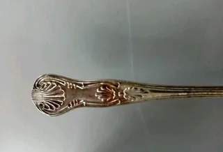 Silver plated cake server Secondhand and need a clean R99