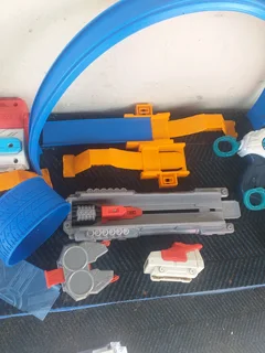 Hotwheel track parts and nerf guns with parts All as is for R199