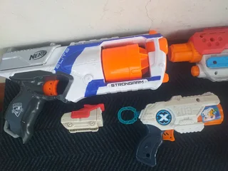 Hotwheel track parts and nerf guns with parts All as is for R199