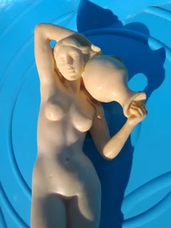 La Sorgente (The Source) by Ingres` 40cm Statue by A Santini Secondhand and the nose is chiped