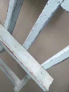 wooden tabletop easel 54cm high x 26cm wide R95