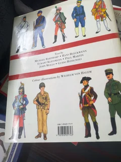 Battledress: the uniforms of the world&#39;s great armies, 1700 to the present. Ed. I. T. Schick