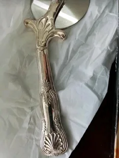 Vintage Silver Plated Pizza Cutter R149The item measures 19cm
