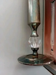 Silver plated bud vase Needs a clean R79