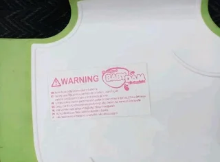 BabyDam - Baby Bathwater Barrier - Converts Standard Bath to BabySecondhand good condition R399