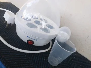 Clicks Egg boiler Takes 7 eggs at a time R129
