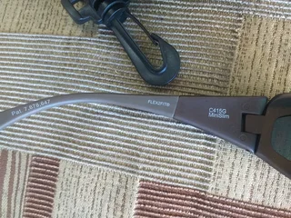 Cocoons glasses (brown) with original pouch R495