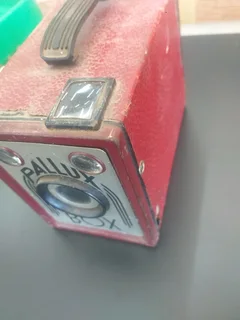 vintage Pallux camera R249