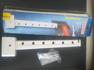 Clothes Airer (hang clothes on with hangers) new R79