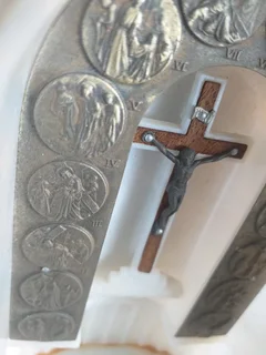 Vintage holy water front figurine Plastic