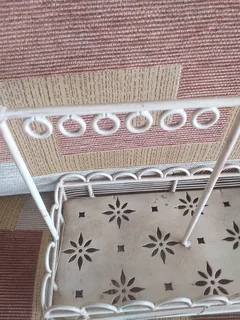 white metal heart-shaped jewelry stand 38cm x 25cm x 12cm R195