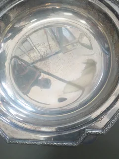 Vintage Silver Plated basket with a handle Needs a good clean R199