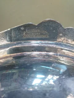 Vintage Silver Plated basket with a handle Needs a good clean R199