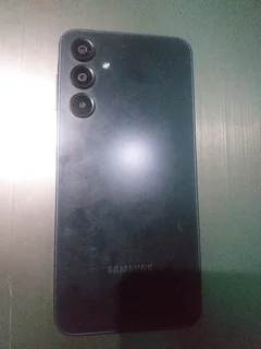 Samsung Galaxy A16 screen cracked but still works