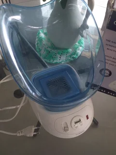 Carmen Deluxe Facial Sauna, which is a personal care appliance R249