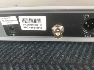 Dixon IU-2061 dual channel UHF wireless microphone system receiver Everything Goes on