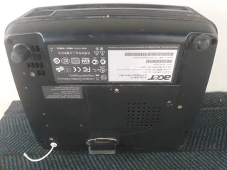 ACER BLACK PROJECTOR (X1130P)Goes on (didnt test it fully)