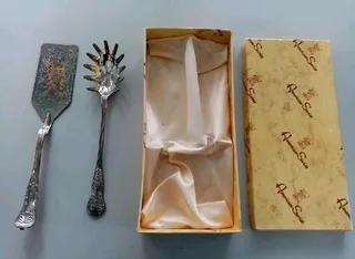 American swiss Silver Plated Wedding Cake Server R70