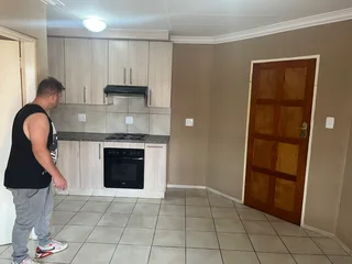 Bachelor Flat for Rental