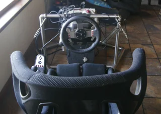 Racing car seat