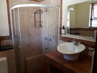 Fully furnished accommodation, available on a monthly basis, in Lynnwood Ridge, Pretoria East.