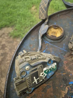 Got 2 audi b7 pedals 900 each