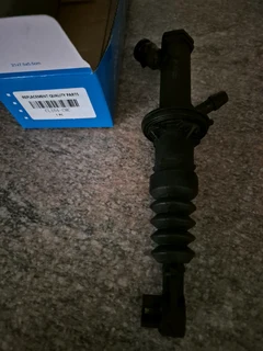 Clutch master cylinder 600