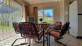 Black Friday special for December 2025 Holiday accomodation :18 sleeper at Bettys Bay