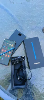 Samsung Galaxy Note 10 Lite (128gb) Good Condition With Box & Charger For R2,500 Cash On Hand