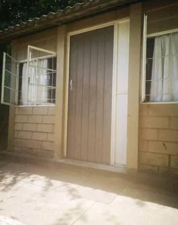 An outside back room to rent in Bramley north Sandton, 0848 120008.