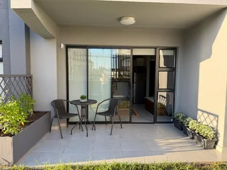 Bachelor Apartment for sale - Langebaan