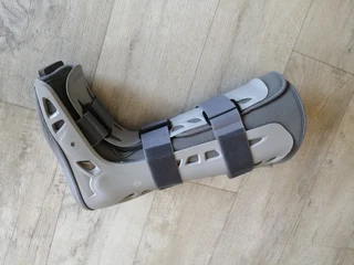 AirCast Boot R450 Negotiable