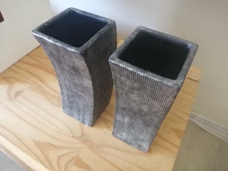 Small Decor Pots R100