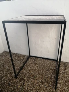 Storage/Display Rack R650 Negotiable